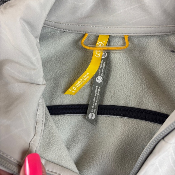 LOLE Women’s Light Grey Glowing Jacket Soft Shell Trench Coat size: XS (2-4) - Picture 5 of 8